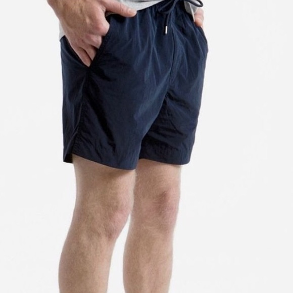 everlane swim trunks